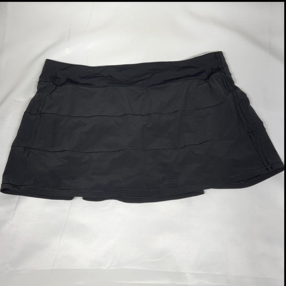lululemon athletica Pants - NWOT Lululemon Pace Rival Skirt II (Tall) Black Sz 14
